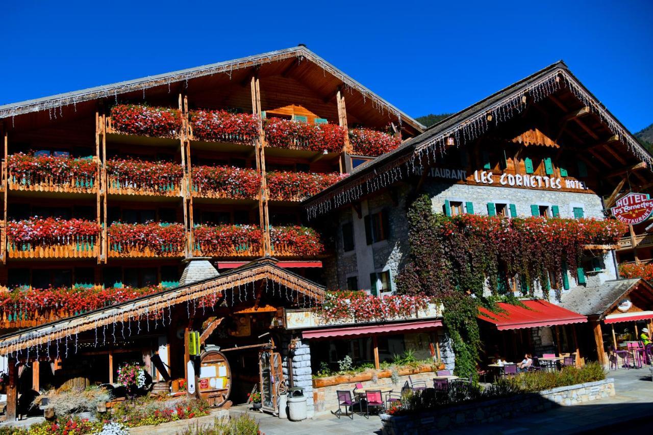 Hotel Les Cornettes Abondance Exterior foto